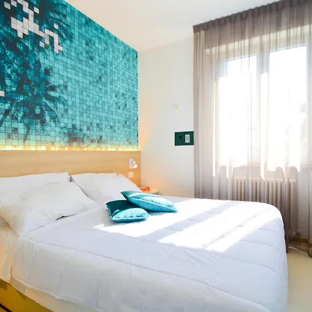 Prime Blue Suite - Appartamenti con jacuzzi privata-3
